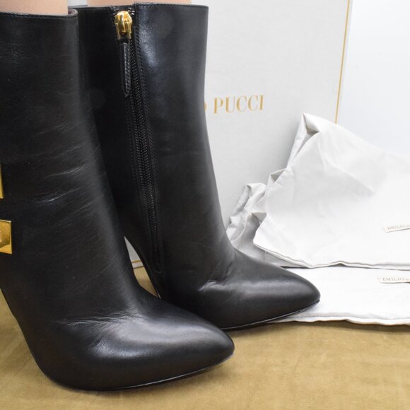 EUC Emilio Pucci 36 6M Black Leather Bootie Ankle Boots Heels Gold Turnlock Logo - Picture 13 of 16